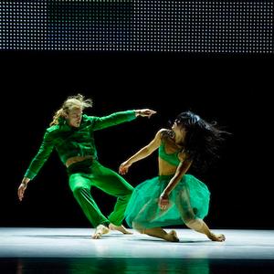 Photo: &copy; Chris Herzfeld &ndash; Camlight Productions